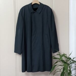 VNTG. Brigadier by Curlee Classic Trench Coat. Zip Out Alpaca Lining Bluish Gray